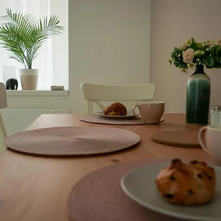 Spirit With Gallery Apartment *